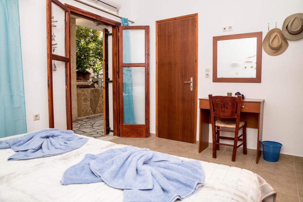Bella Vita Style Rooms & Apartments Pitsidia Exteriér fotografie